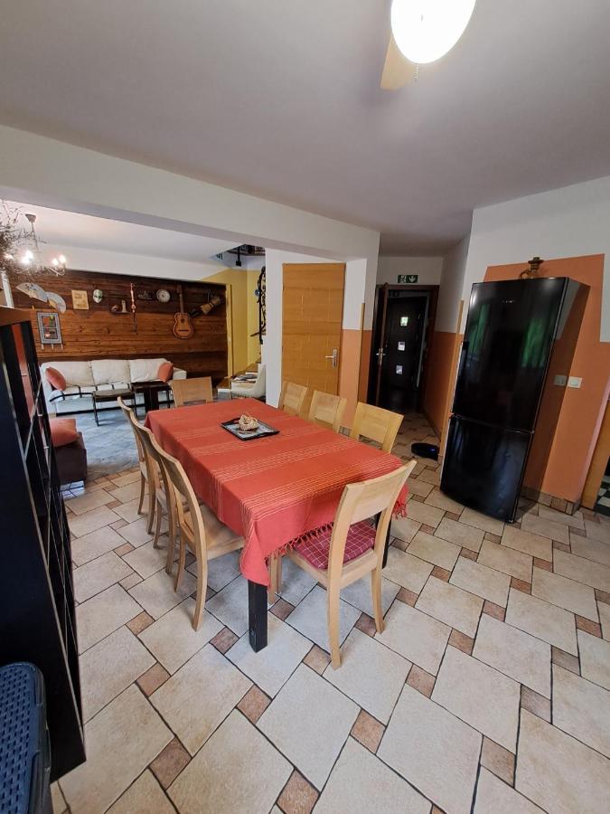 Family House Villa Мозирие Екстериор снимка